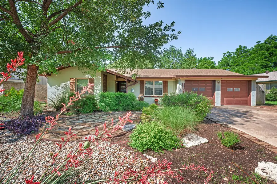 1905 Vallejo St, Austin, TX 78757 - #3