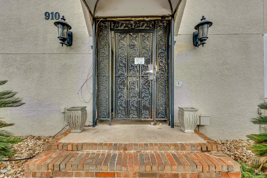 910 Duncan Ln #50, Austin, TX 78705 - #3