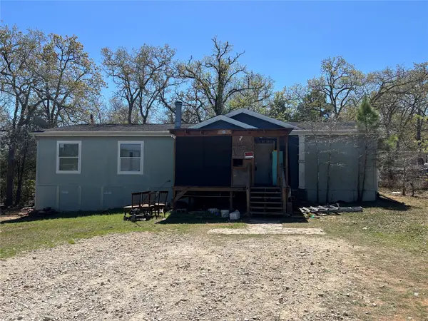 111 Road Runner Ln, Bastrop, TX 78602