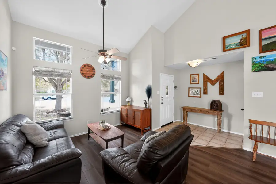 748 Bills Cir, Bastrop, TX 78602 - #3