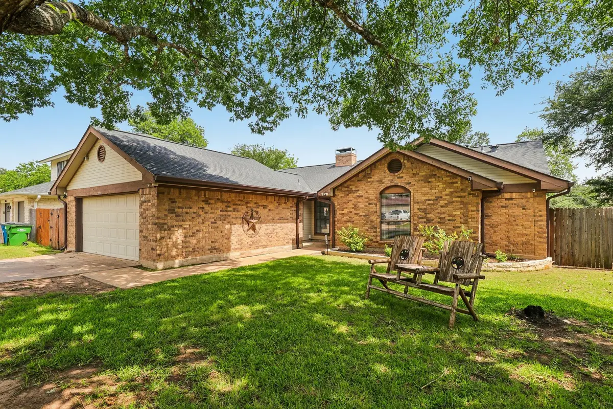 1705 Creek Bend Cir, Round Rock, TX 78681 - #1