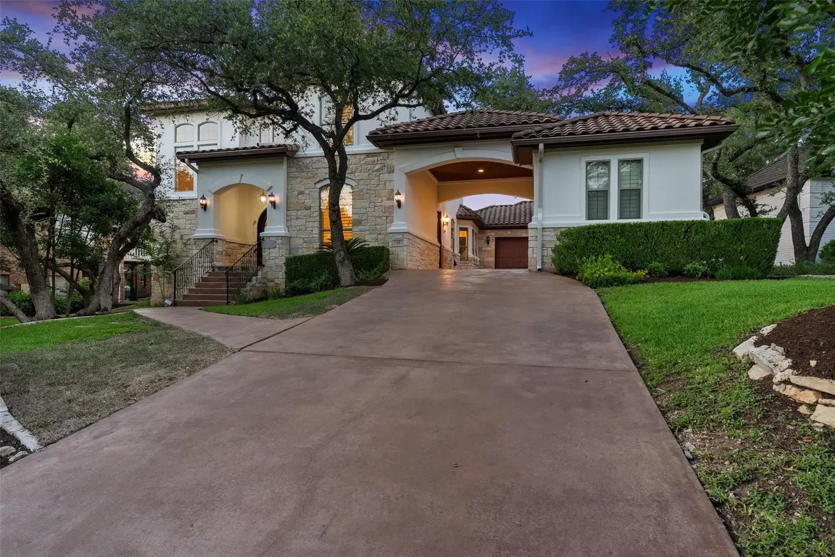 18 Hedgebrook Way, The Hills, TX 78738 - #1