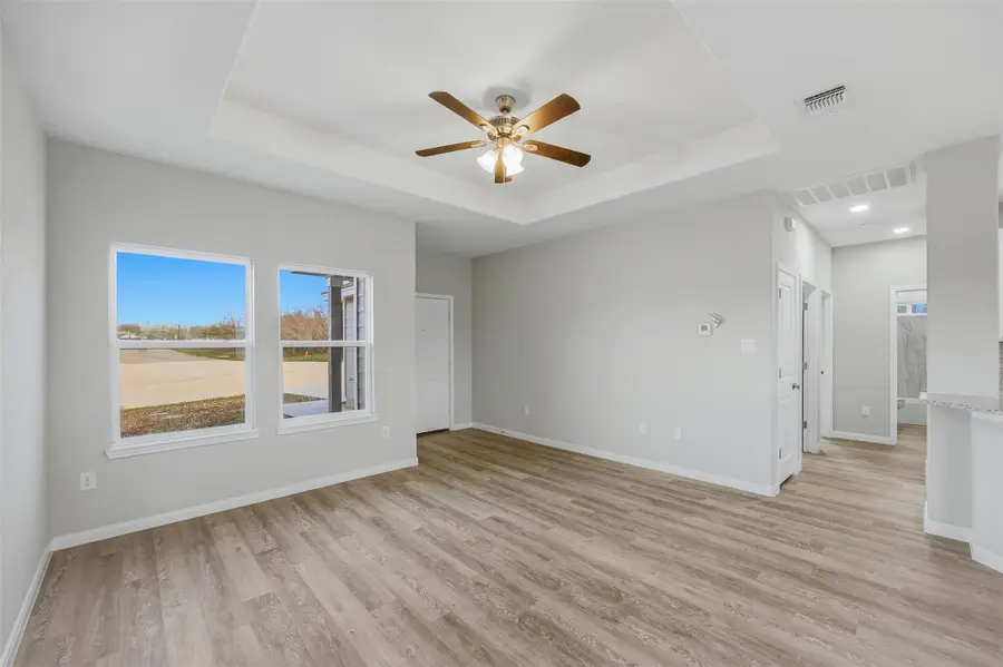 608 Mustang Cir, Nixon, TX 78140 - #2