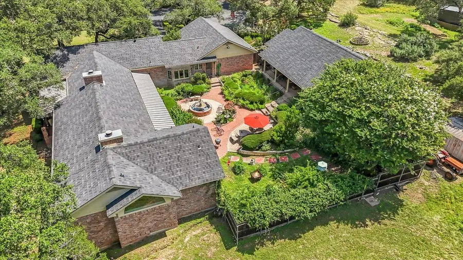 50 Brookmeadow Dr, Wimberley, TX 78676 - #2