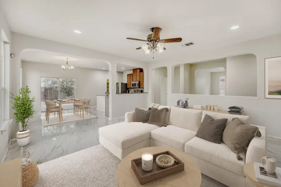 1100 Hyde Park Dr, Round Rock, TX 78665 - Image #3