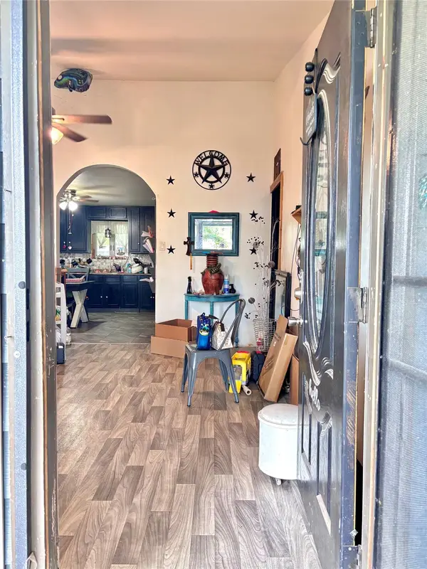 400 S Elliott St, Thorndale, TX 76577