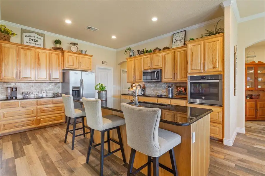 4002 Big Brooke Dr, Salado, TX 76571 - #2