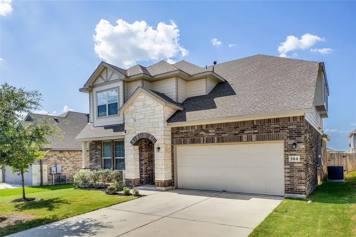 144 Falkland St, Hutto, TX 78634 - #1