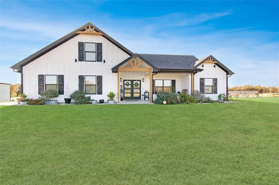 635 County Road 101, Rogers, TX 76569 - Image #3