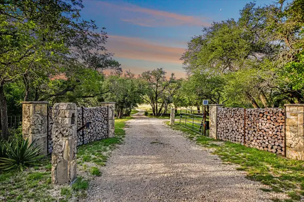 4301 Lone Man Mountain Rd, Wimberley, TX 78676