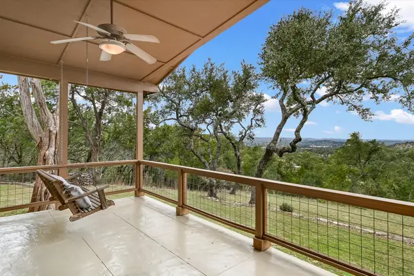 816 Buttercup Ln, Wimberley, TX 78676