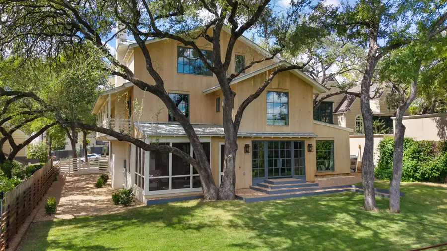 1012 Gaston Ave, Austin, TX 78703 - Image #2
