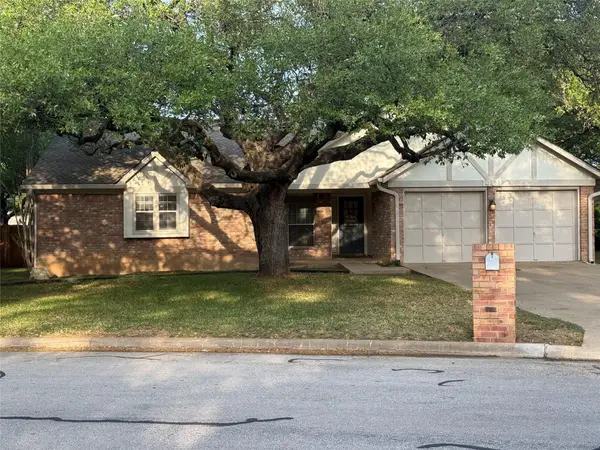 1401 Wood Rock Dr, Round Rock, TX 78681