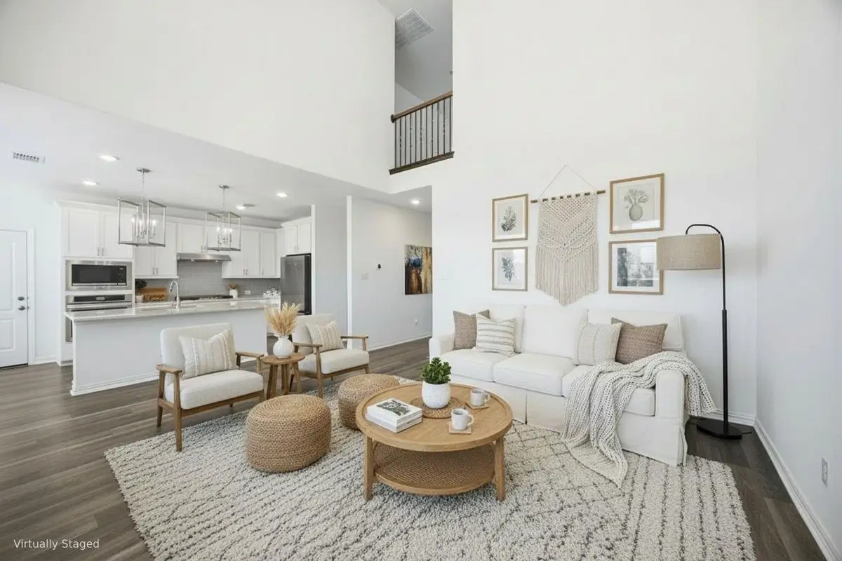 316 Clearlake Dr, Hutto, TX 78634 - #1