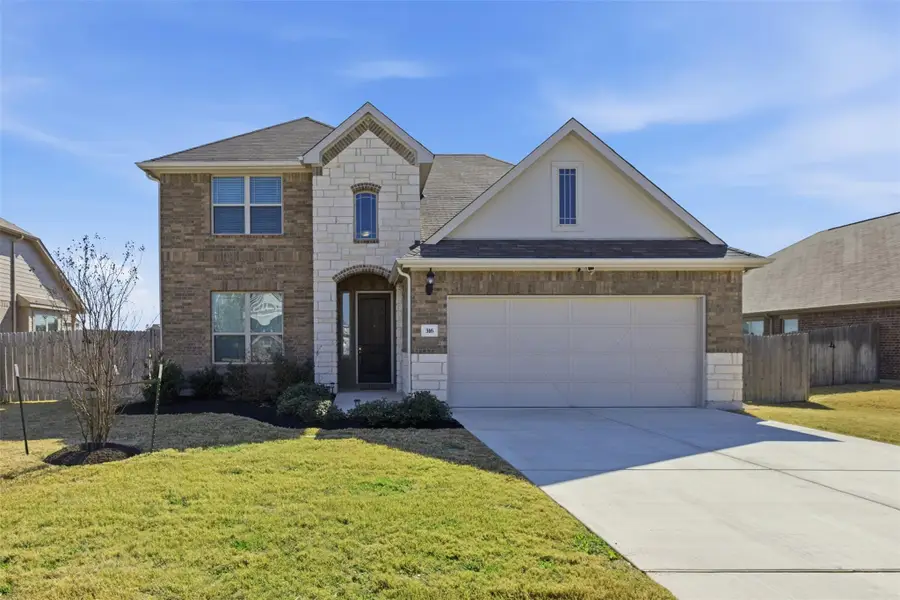 316 Clearlake Dr, Hutto, TX 78634 - #2