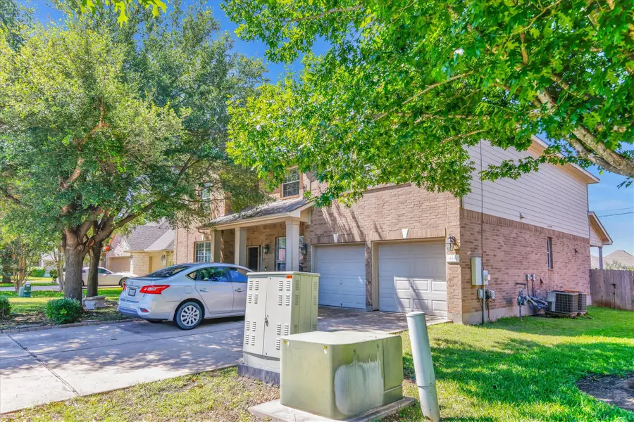 613 Windsor Castle Dr, Pflugerville, TX 78660 - #2