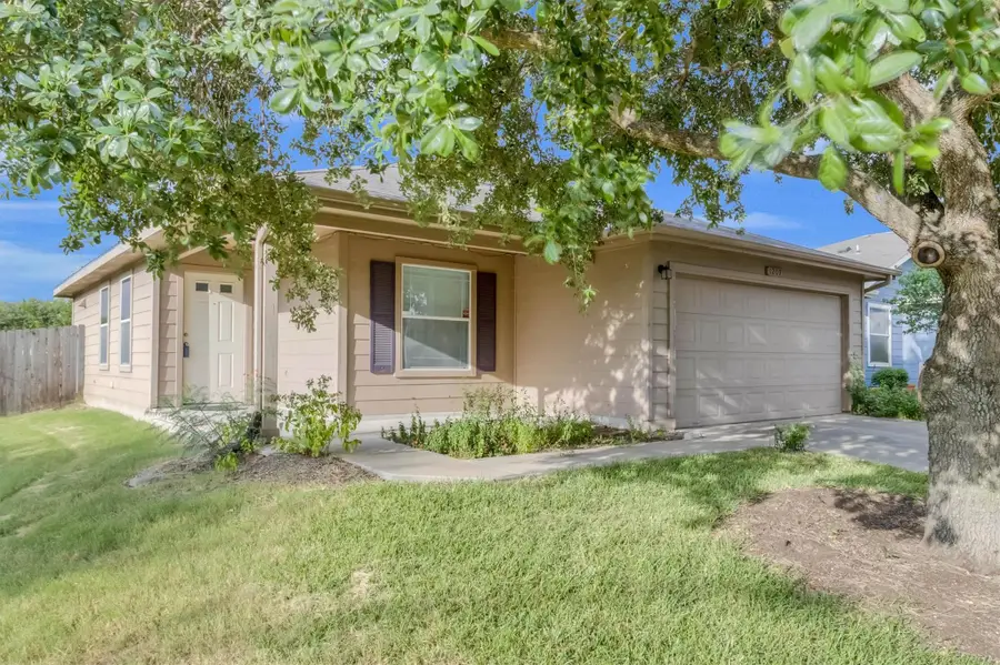 1209 Anise Dr, Austin, TX 78741 - #3