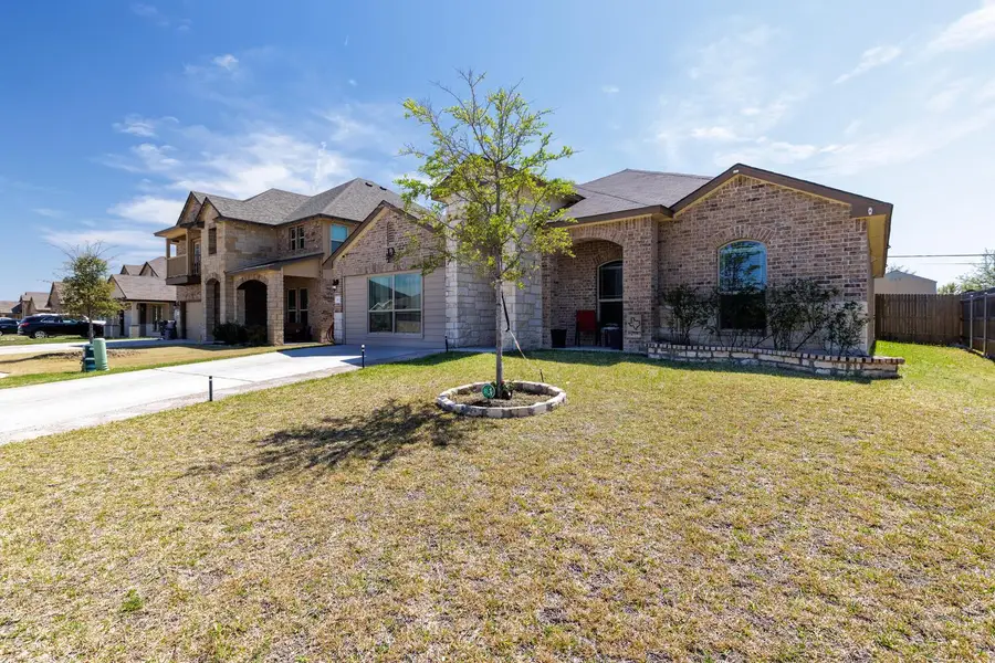 302 Paddock Ln, Killeen, TX 76542 - #2