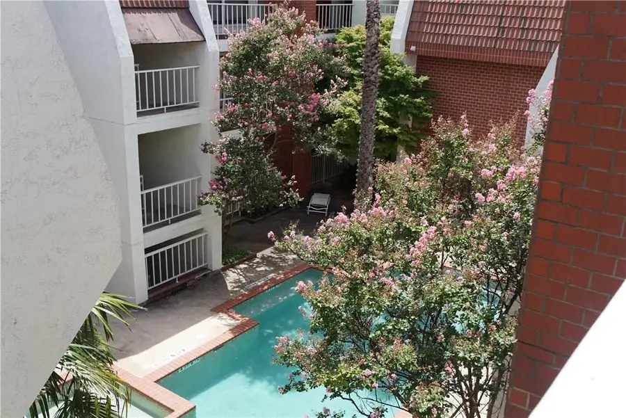 3115 Helms St #212, Austin, TX 78705 - Image #3