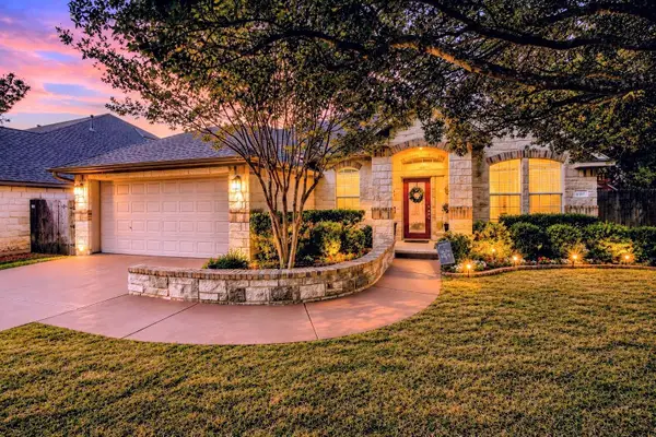 6317 Salcon Cliff Dr, Austin, TX 78749