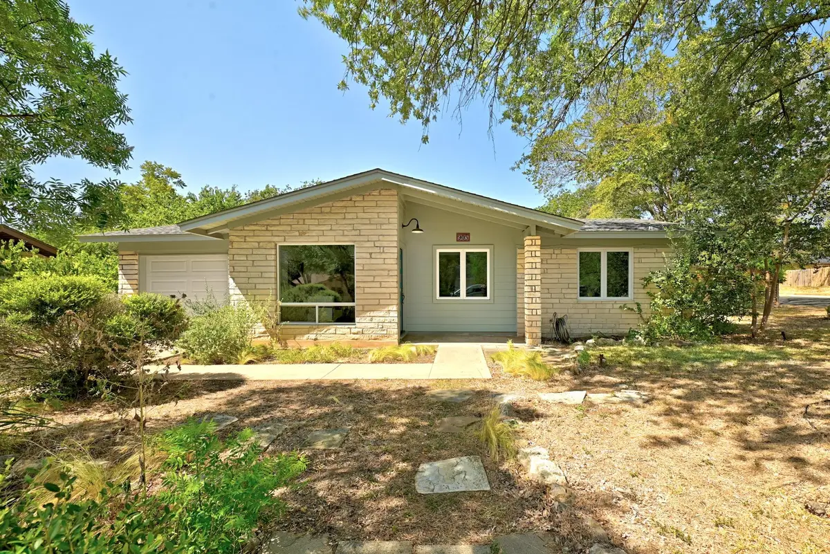 905 Emerald Wood Dr, Austin, TX 78745 - #1