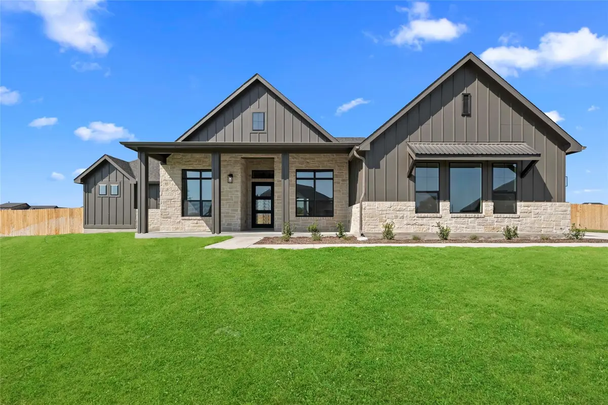 6631 King Oaks Blvd, Salado, TX 76571 - #1