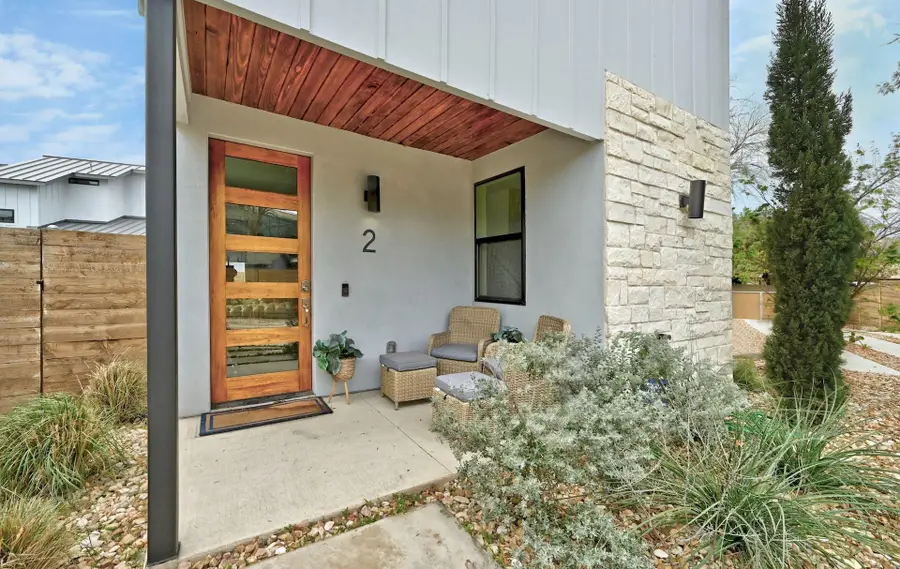 201 Tillery Sq #2, Austin, TX 78702 - #3