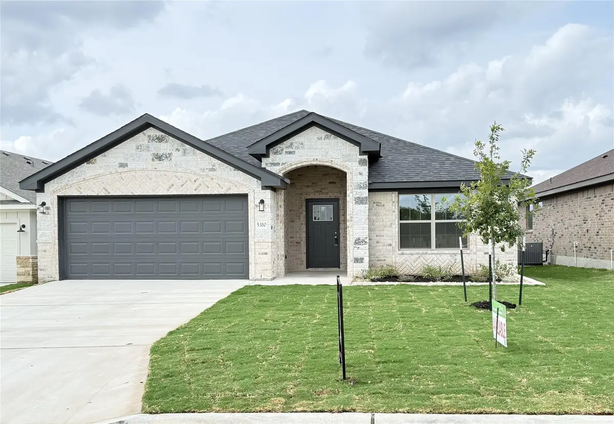 5310 Lassen Ln, Belton, TX 76513 - Image #1