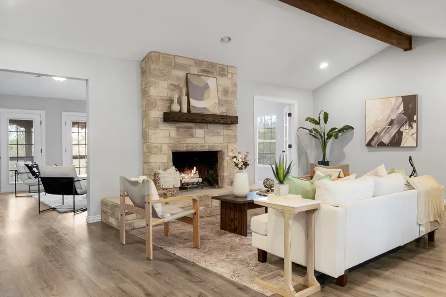 4704 Roundup Trl, Austin, TX 78745 - Image #3