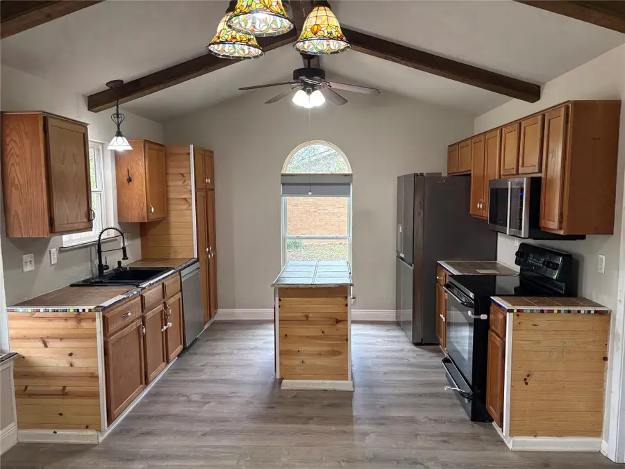 203 South Mt Rushmore Dr, Cedar Park, TX 78613 - #2