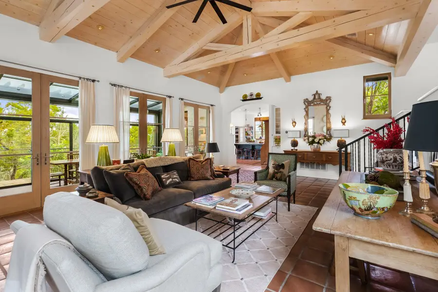 698 Windsong Trl, West Lake Hills, TX 78746 - #3