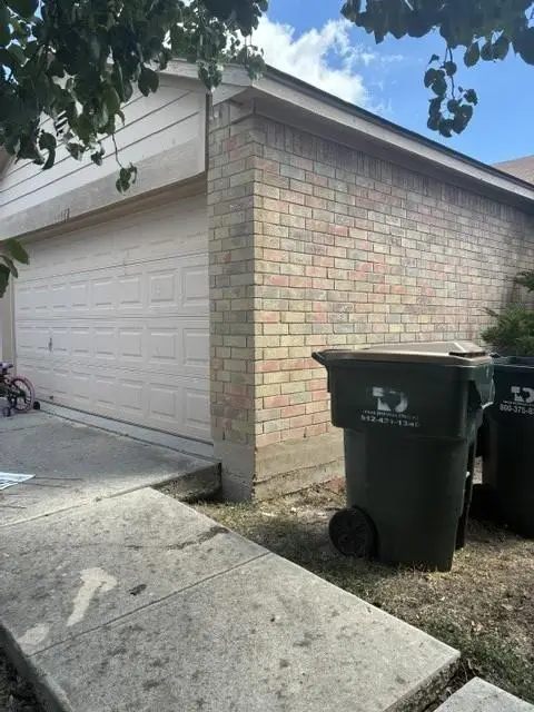 112 Azolar St, San Marcos, TX 78666 - #1