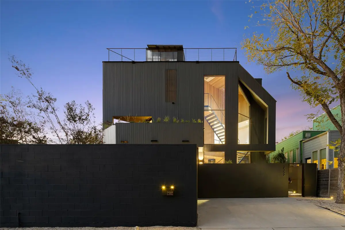 2302 E 11th St, Austin, TX 78702 - #1