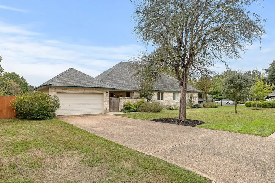11001 River Plantation Dr, Austin, TX 78747 - Image #3