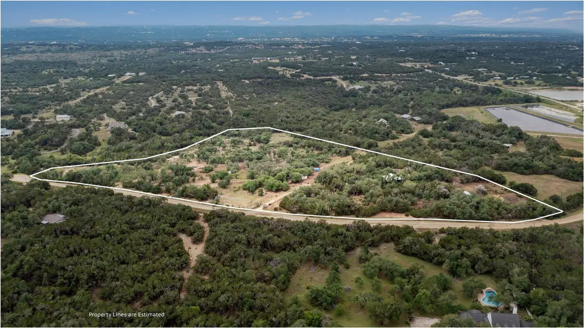 204 E Lakeshore Dr, Dripping Springs, TX 78620 - #1