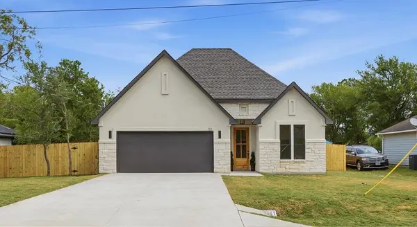 122 W Pauwela Ln, Bastrop, TX 78602