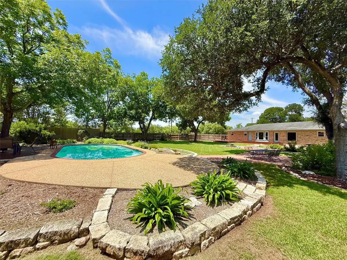 11613 Sunset Dr, Austin, TX 78748 - #1