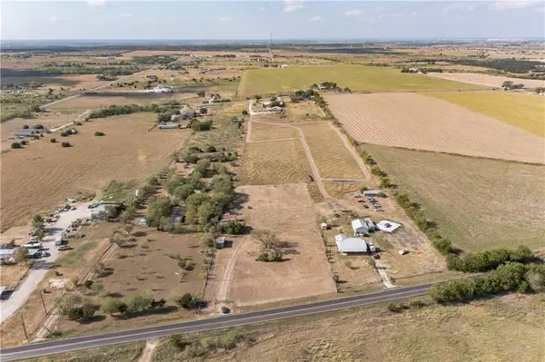 5815 Old Lockhart Rd, Buda, TX 78610