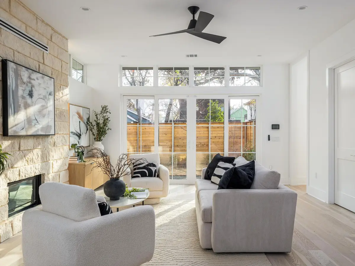 2618 E 4th St, Austin, TX 78702 - Image #1