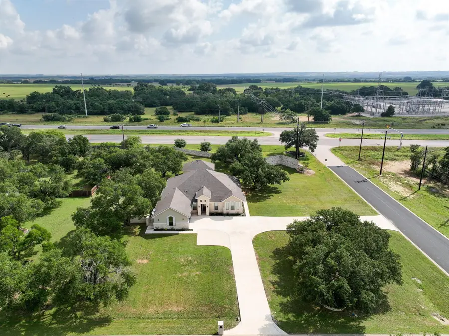 200 Wood Cv, Georgetown, TX 78633 - Image #3