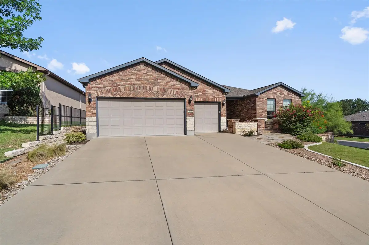 105 Duck Creek Ln, Georgetown, TX 78633 - #1