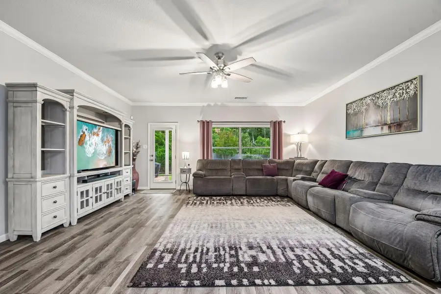 913 Hyde Park Dr, Round Rock, TX 78665 - #3