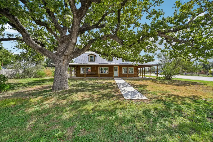202 Loring St, Stonewall, TX 78671 - #3