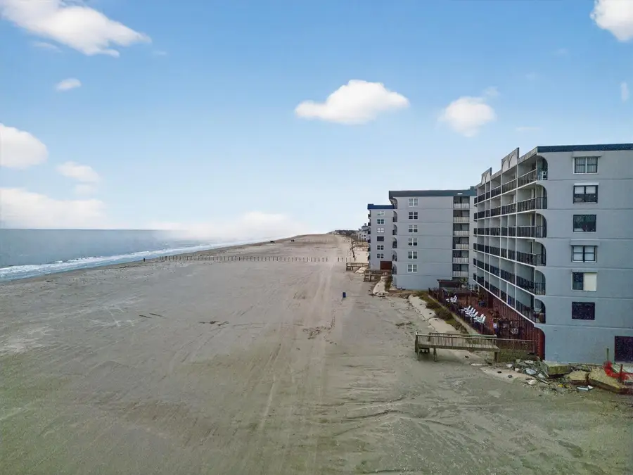 11945 Termini San Luis Pass Rd #406, Galveston, TX 77554 - Image #3
