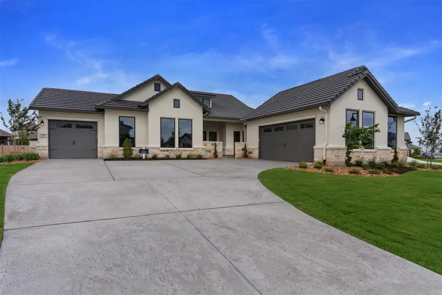 121 La Ventana Dr, Liberty Hill, TX 78642 - #2