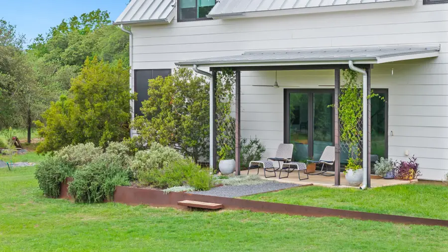 534 Old Mcdade Rd, Elgin, TX 78621 - #2