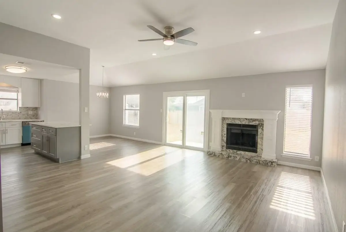 108 Cottonwood Dr, Hutto, TX 78634 - #1