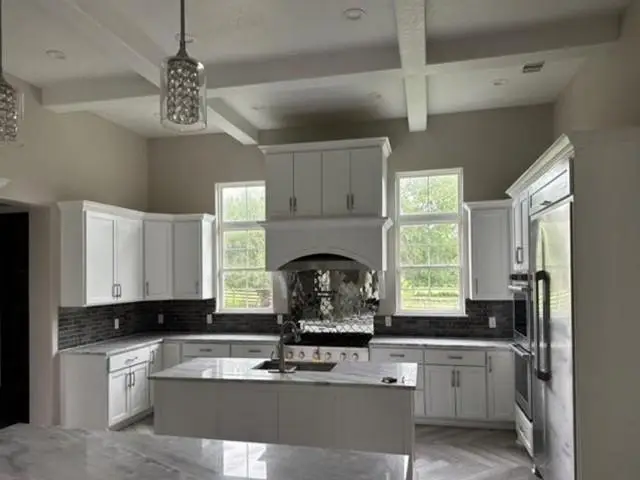 128 Gloria Blvd, Smithville, TX 78957 - #3