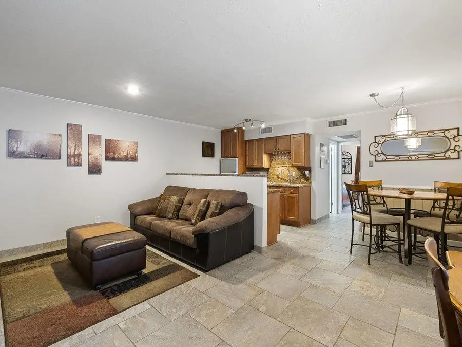 505 W 7th St #115, Austin, TX 78701 - #2