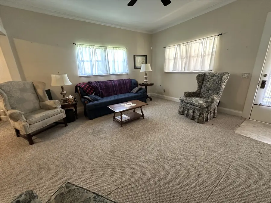 258 South Washington St, La Grange, TX 78945 - Image #3